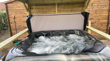 Peter Fay | Hot Tub Review - Outdoor Santorini