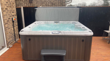 Robert Dunford | Hot Tub Review - Jacuzzi J245