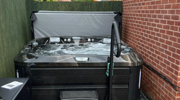 Shaun Casey | Hot Tub Review - Jacuzzi J335