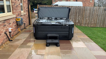 N. Wood | Hot Tub Review - Jacuzzi J335