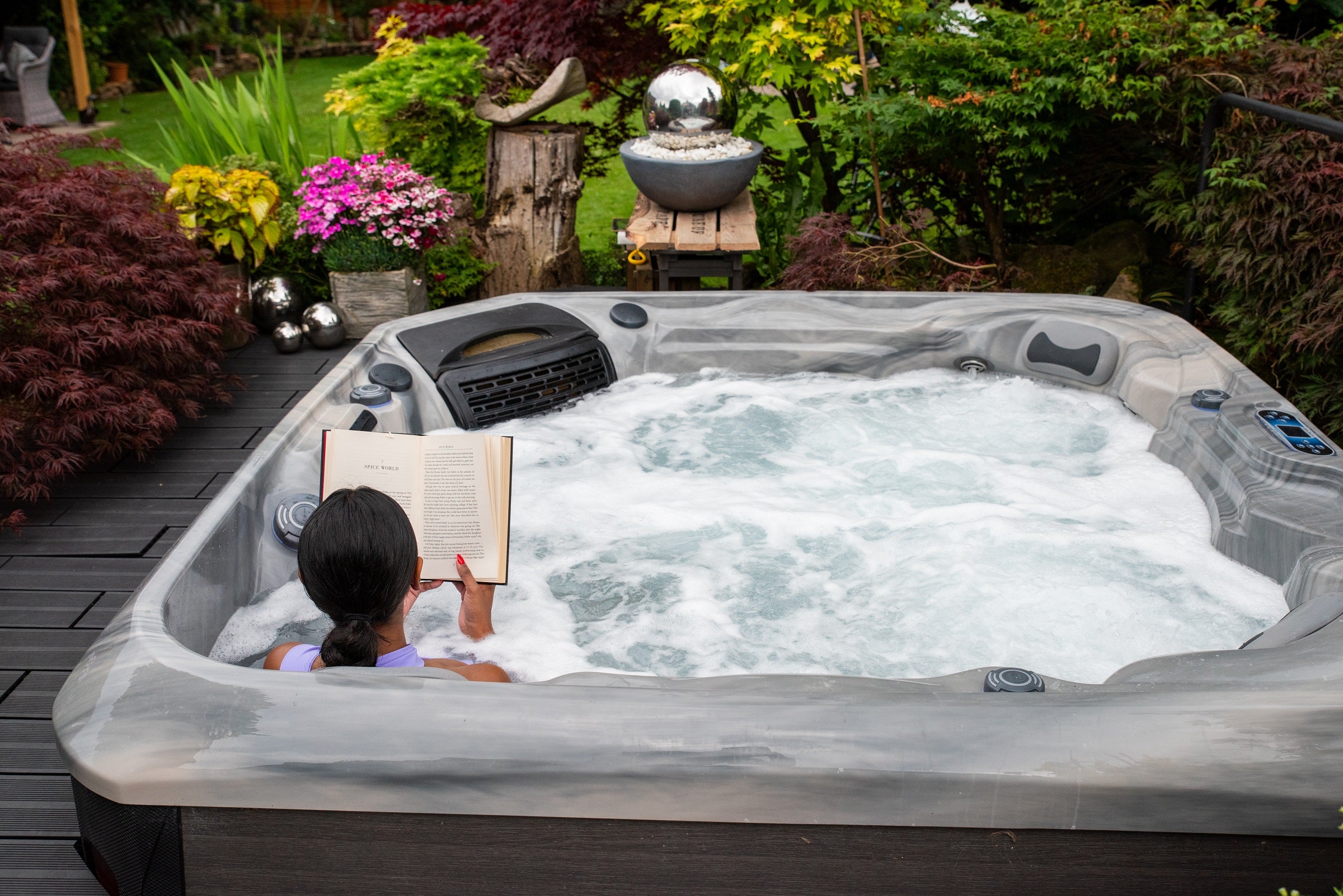How to Shop for a Hot Tub