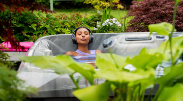 8 Ways to Make Your Hot Tub a Private Paradise