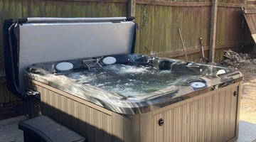 Jean Wilson | Jacuzzi J225