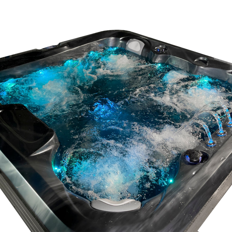 Outdoor Living Lagoon