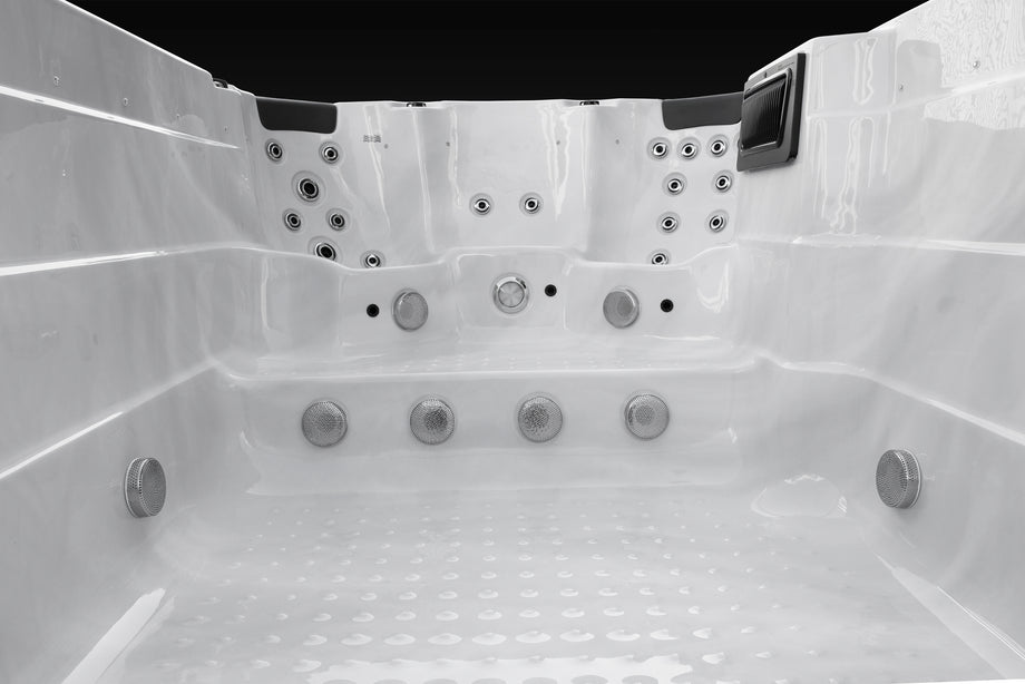 Outdoor Living Active Pro Swim Spa