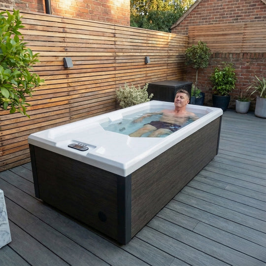 Outdoor Living Glacier Ice Bath/Plunge Pool