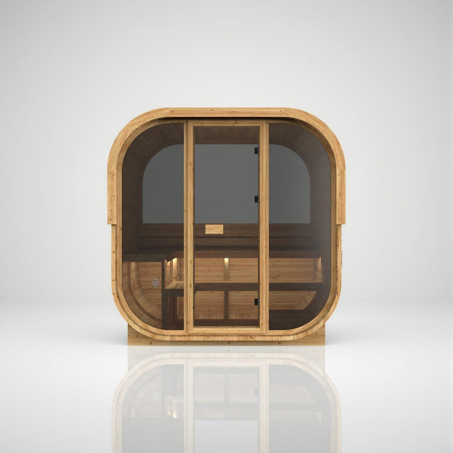 Hekla Cube 160 in Scandi thermo-spruce, front view through the glass to the half-glass rear window