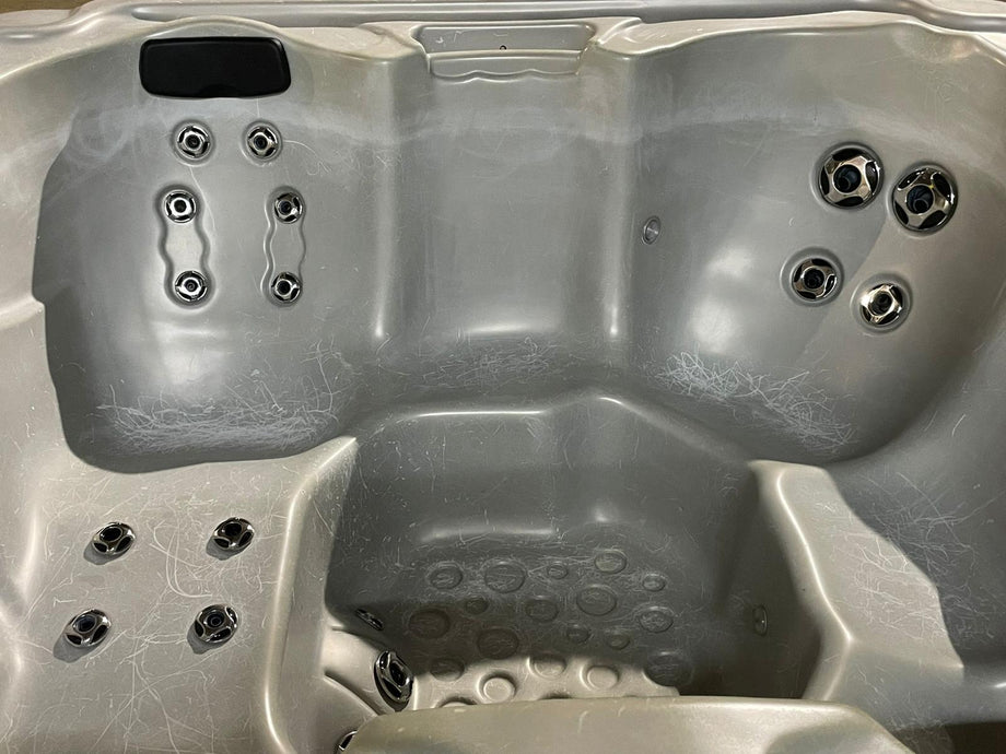 Viking Spa Royale Hot Tub