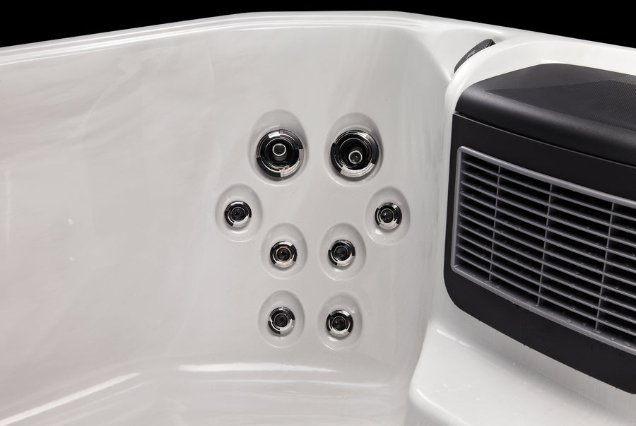 Outdoor Living Mykonos - 4 Person Hot Tub