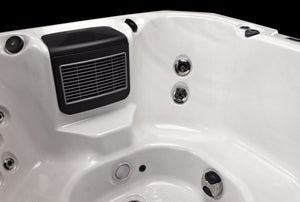 Outdoor Living Mykonos - 4 Person Hot Tub