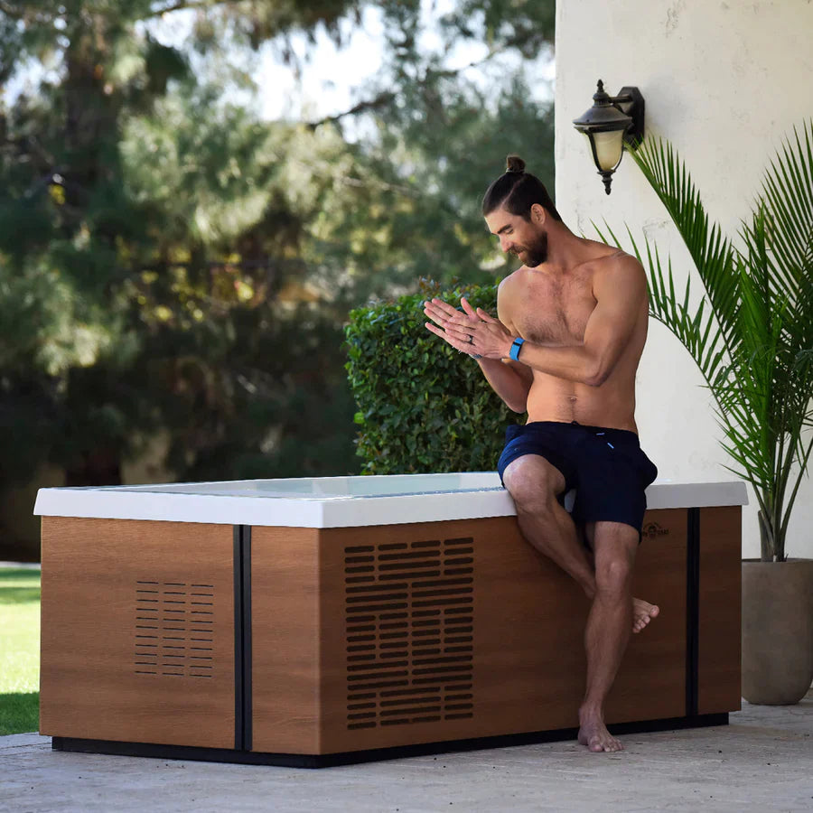 Master Spas® Michael Phelps by an ice bath