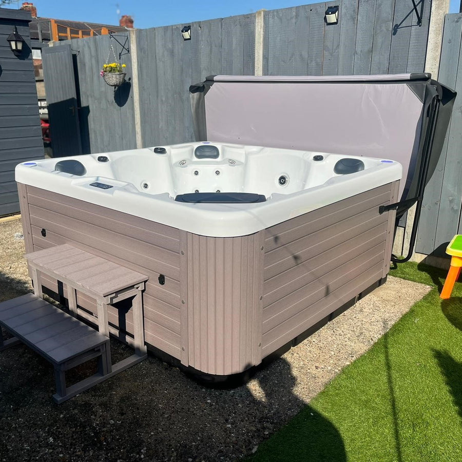 Outdoor Trident Lite - 5 Person Hot Tub with 2 Loungers