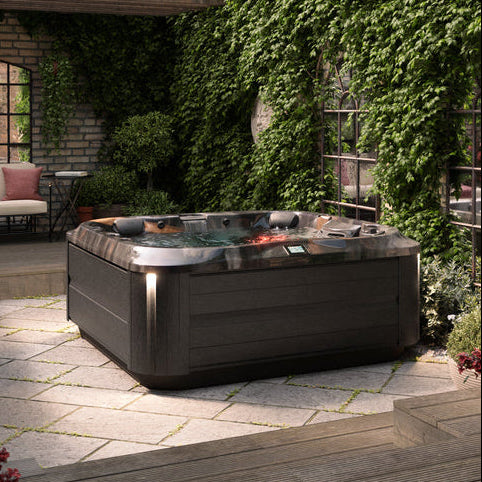 Jacuzzi® J335IP™ Hot Tub