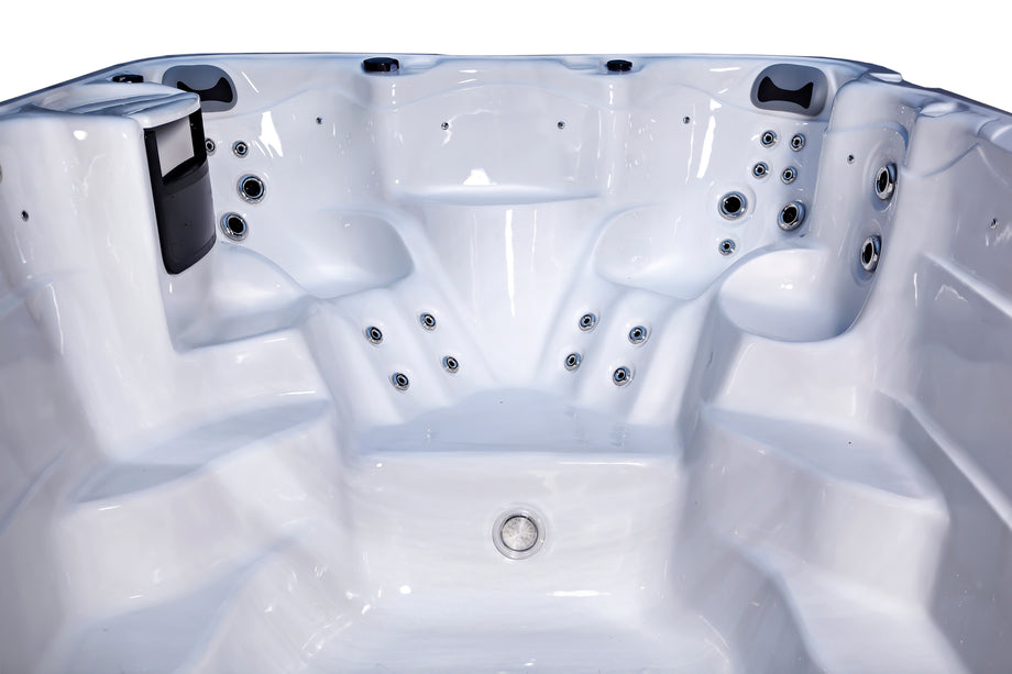 Platinum Spas Ares 1200