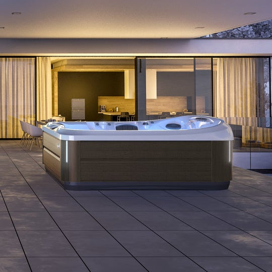 Jacuzzi® J495IP™
