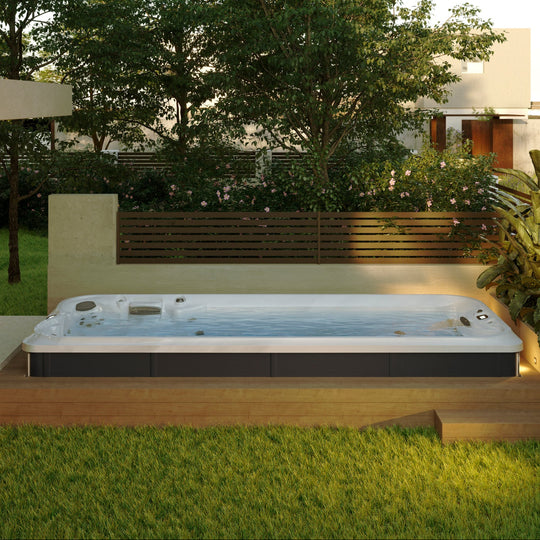 Jacuzzi® PowerActive™ J-19™ Swim Spa