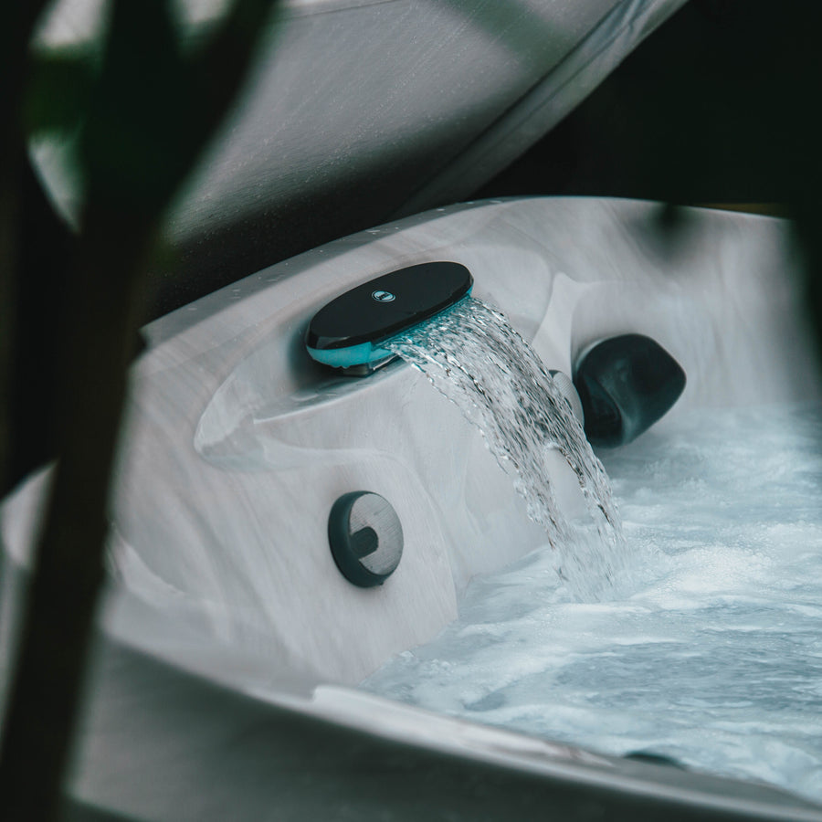 Jacuzzi® J475IP™