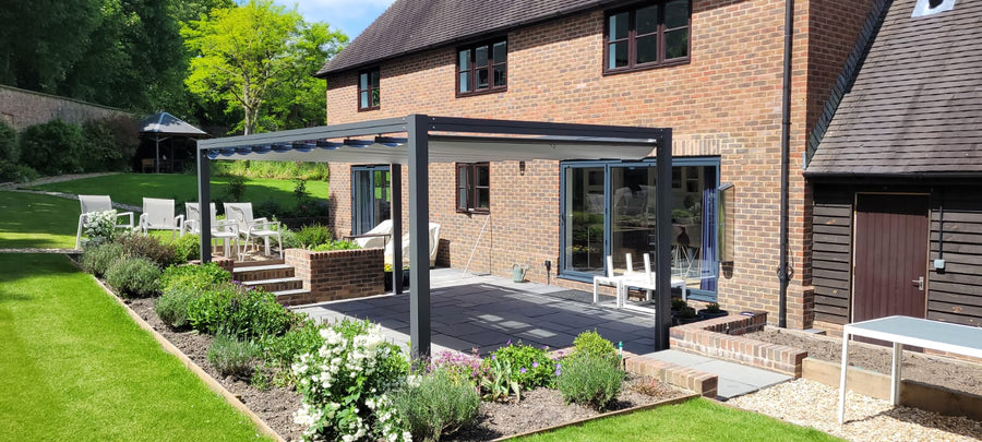 Bespoke Velarium Metal Hot Tub Gazebo with Waterproof Retracting Canopy Roof