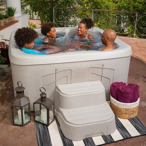 Outdoor Malibu - 4 Person Hot Tub