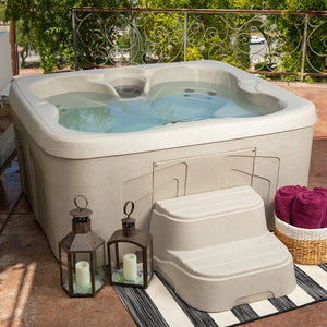 Outdoor Malibu - 4 Person Hot Tub