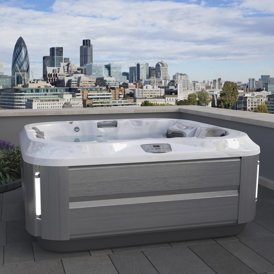 Jacuzzi® J315IP™