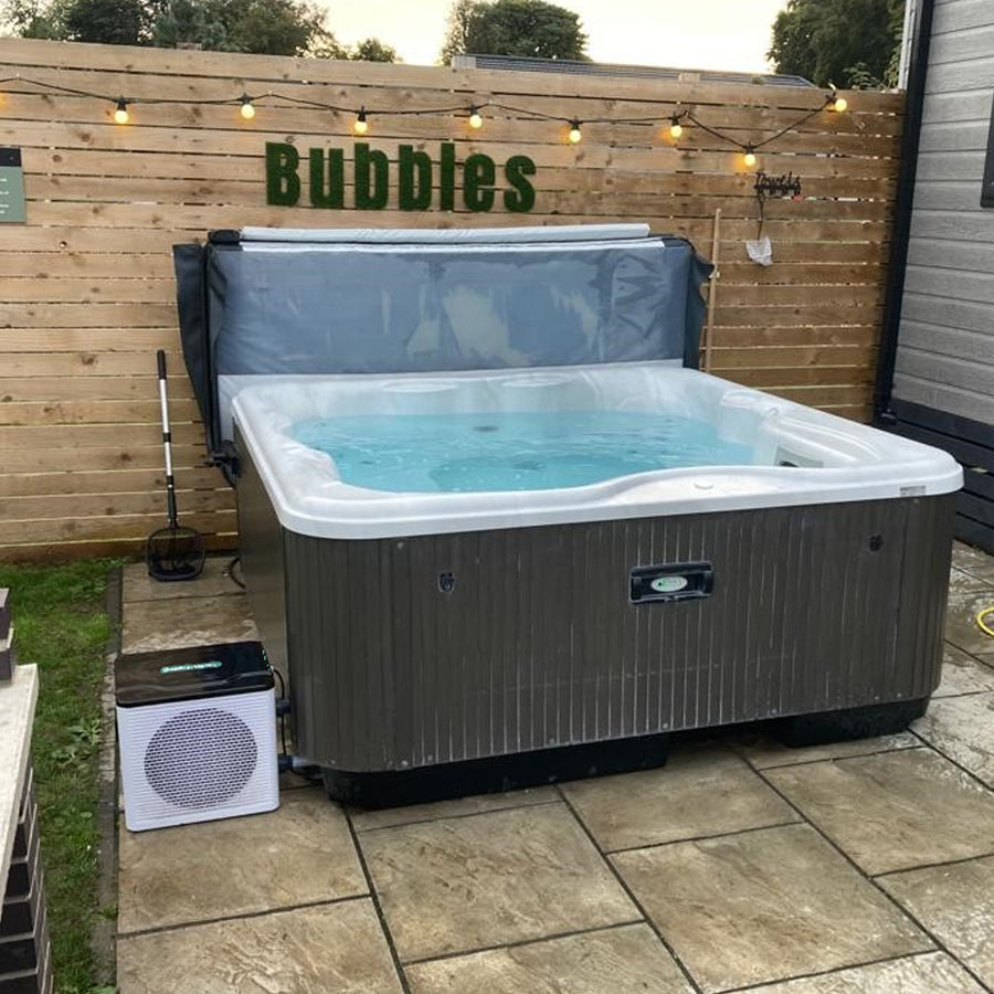 Outdoor 4kW Air Source Heat Pump for Hot Tub/Swim Spa